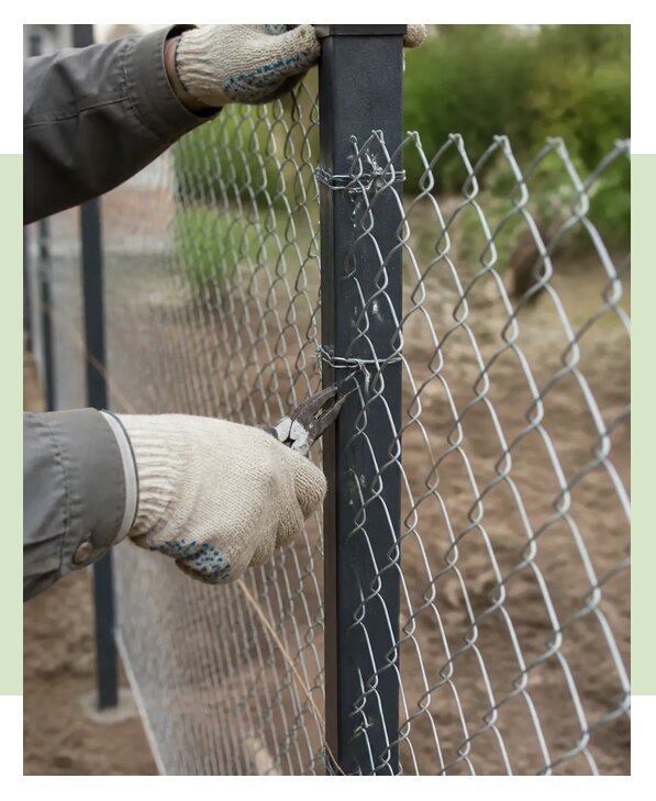 Монтаж забора из рабицы в Георгиевске по цене от 1082 р. | ЗаборЭксеперт-Грг
